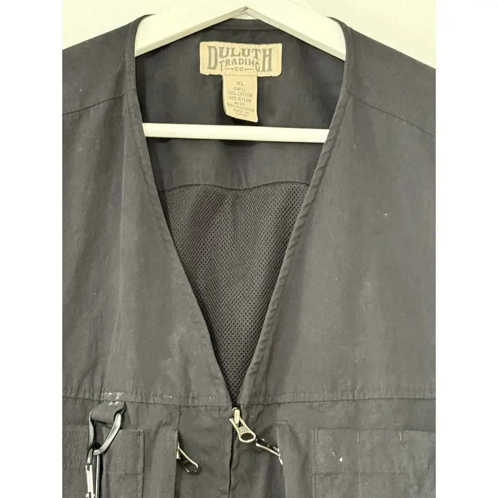 Duluth Trading Co Mens Vest Black Fishing Cargo Utility Pockets Workwear Size XL